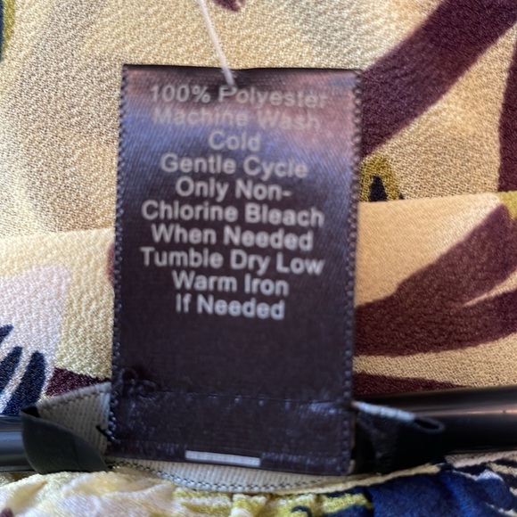 NET Ann Taylor Sheer V Neck Blouse Shirt Yellow Chocolate Black Size XL - Picture 10 of 11